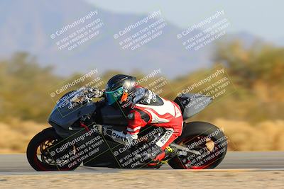 media/Jan-14-2024-SoCal Trackdays (Sun) [[2e55ec21a6]]/Turn 9 (210pm)/